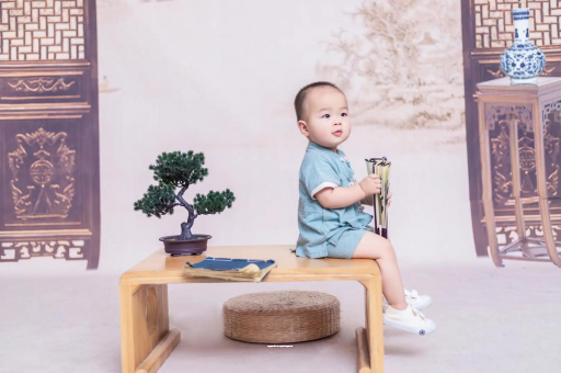 惠东宝宝几个月翻身才正常